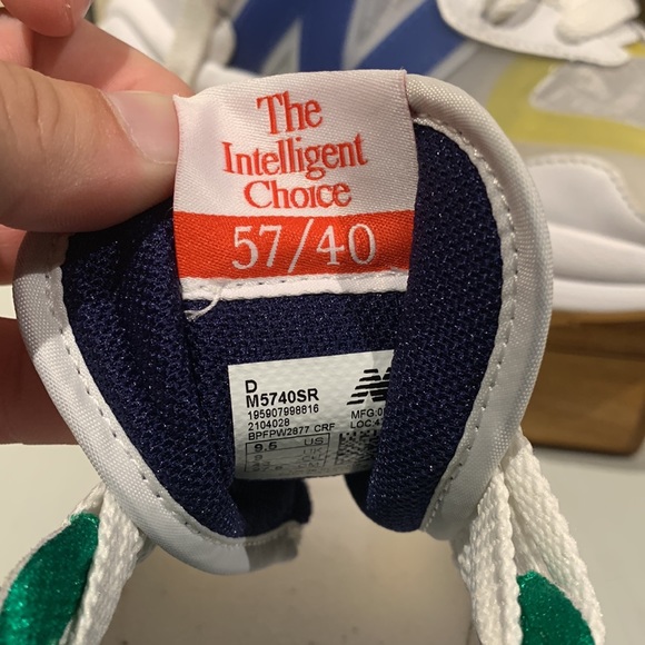 Men’s New Balance 57/40 x Staud collaboration size 9.5 - Picture 7 of 9